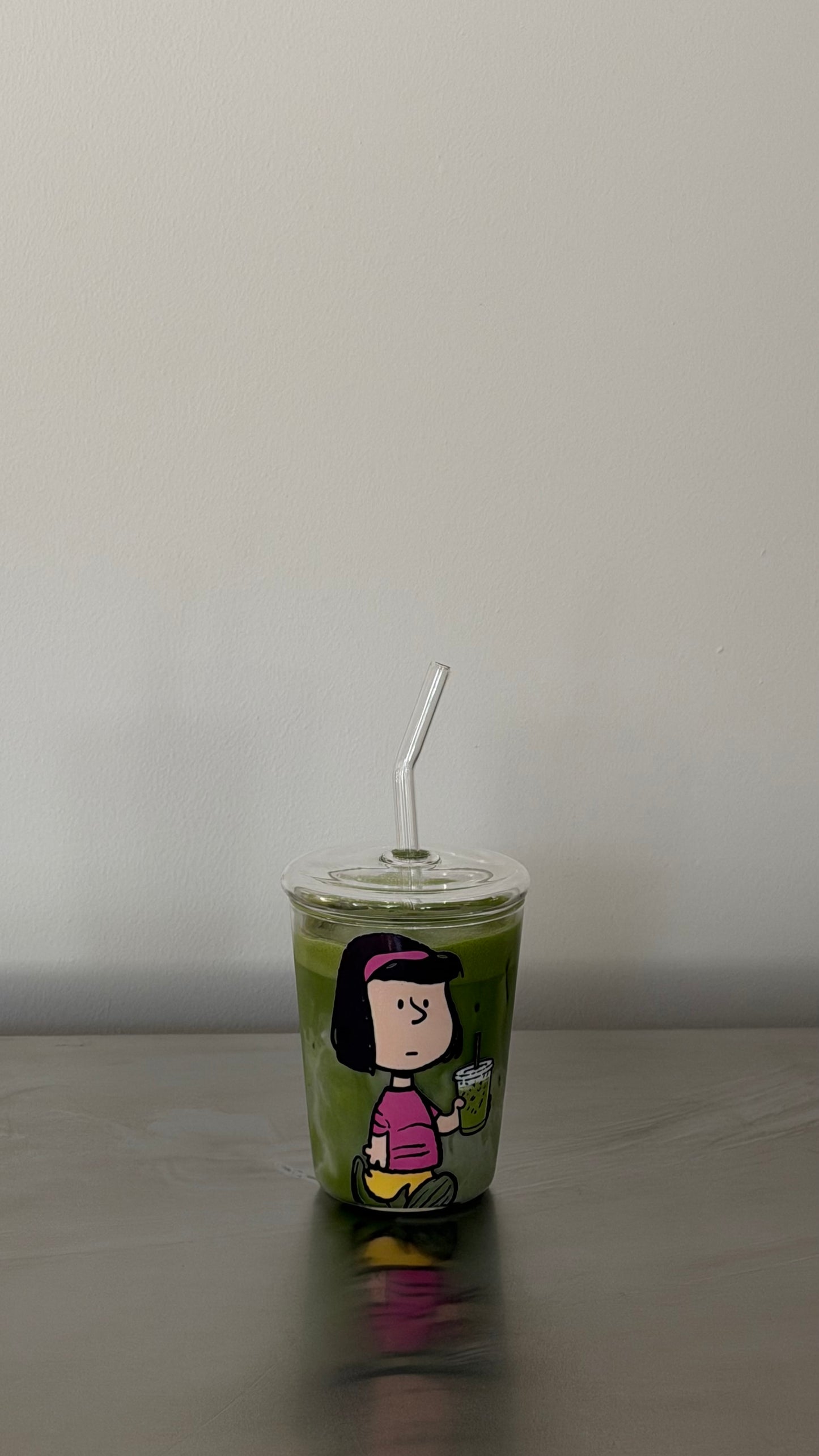 Peanuts glass matcha cup (with glass straw and lid)