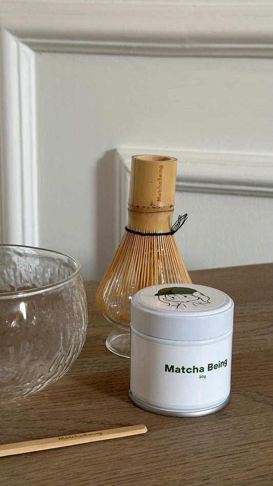 Clear glass matcha set